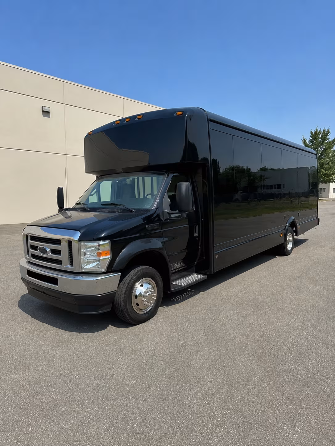Austin Concert & Music Festival Transportation party bus exterior
