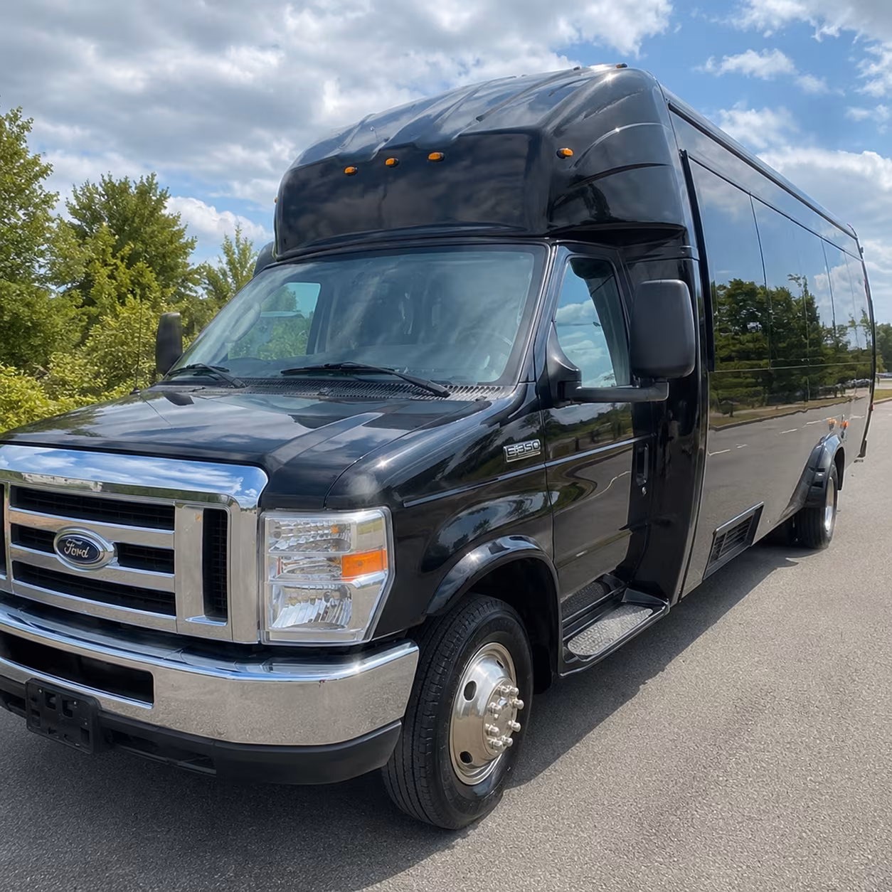 Austin Winery Tour & Pub Crawl Transportation party bus exterior