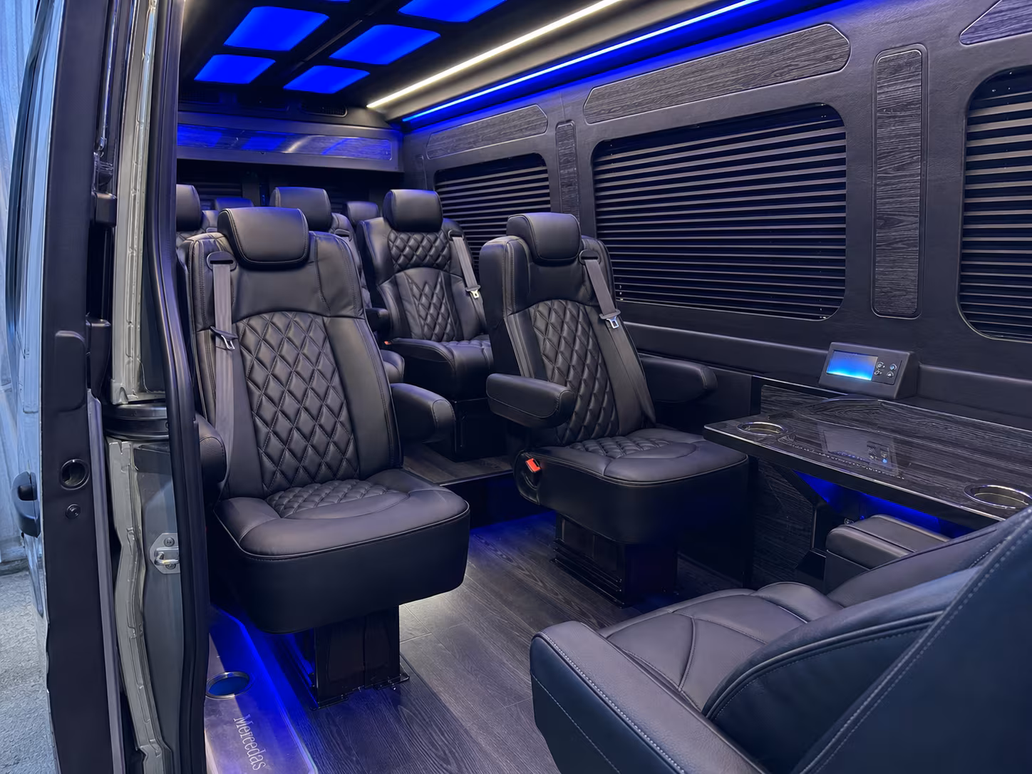 Cedar Park School Event & Field Trip Transportation