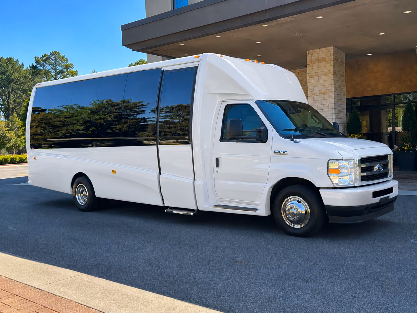 New Braunfels Wedding Transportation & Shuttle Service