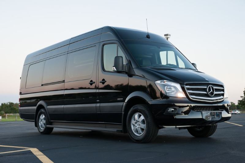 Temple 18 Passenger Van/Minibus