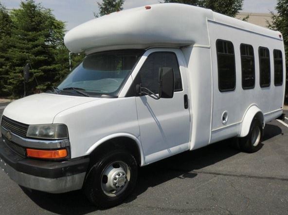 Austin 18 Passenger Party Bus